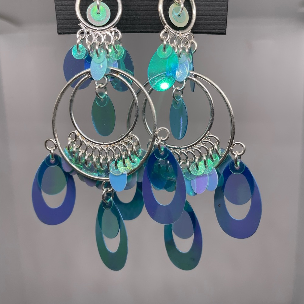 Super pretty blue/purple/green earrings